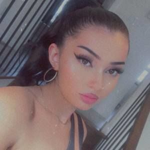 Meet your Posher, Novally